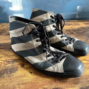 Hi-Top Sneakers